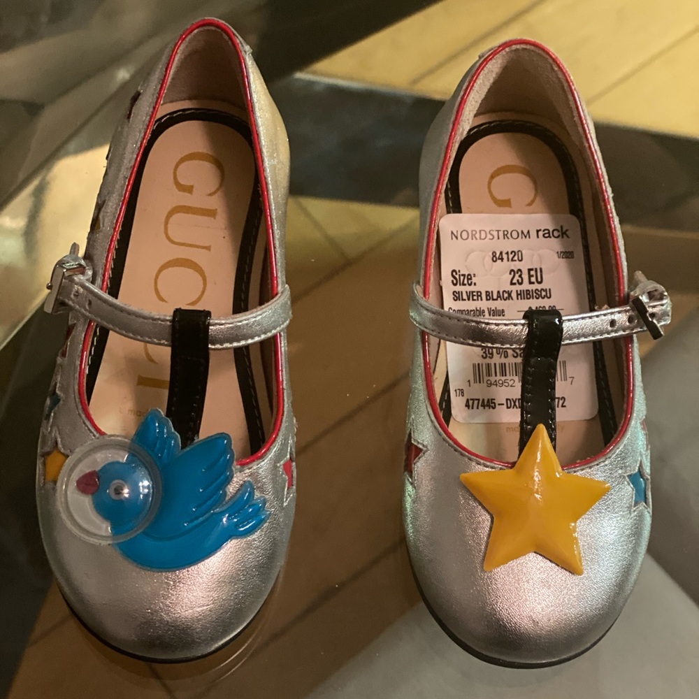 Authentic NEW Metallic Silver Gucci Girl Shoes